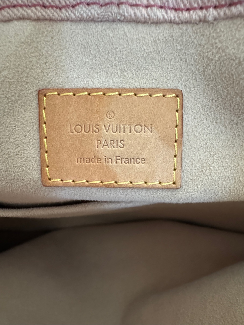 Louis Vuitton Sunray Pink Ombre Denim Shoulder Bag with Gold Buckle - Picture 9 of 15